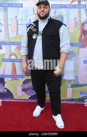 19. Februar 2023 - Pasadena, Kalifornien - Daniel Franzese. Die Eröffnungsnacht für „Sunday in the Park with Georgee“ findet im Pasadena Playhouse in Pasadena statt. (Kreditbild: © FS/AdMedia via ZUMA Press Wire) NUR REDAKTIONELLE VERWENDUNG! Nicht für den kommerziellen GEBRAUCH! Stockfoto