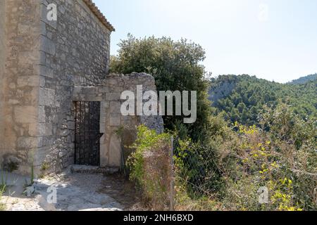 oppède le vieux House Street im Dorf hoch oben auf der Klippe in Luberon Provence Frankreich Stockfoto