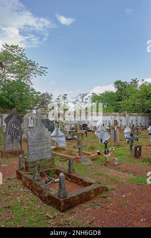 06 09 2009 Vintae Cemetery Friedhof In Our Lady Of Compassion Kirche Piedade Old Goa Goa Indien Asien Stockfoto