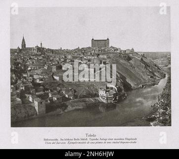 Architektur des alten Spaniens. Vintage-Foto von Toledo. Spanien Südostblick. Auf dem höchsten Platz. Typischer Blick auf eine moreske Bergstadt Stockfoto