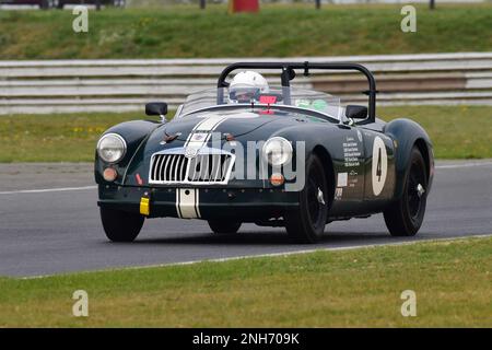 Marwan Andon, MG A, Ecurie Classic Racing, vierzig Minuten Rennstrecke für das Clubrennen vor 66, GT, mit einer Motorkapazität von bis zu 2700cc, alle Autos müssen Stockfoto