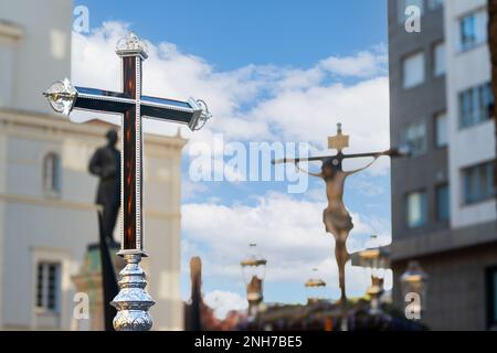 Kreuz in der Heiligen Woche in Badajoz City Stockfoto