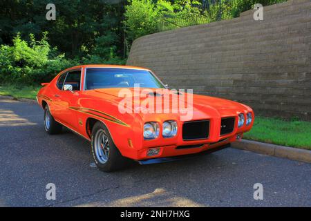 Orange 1970 Pontiac GTO 'der Richter' restauriert. Stockfoto