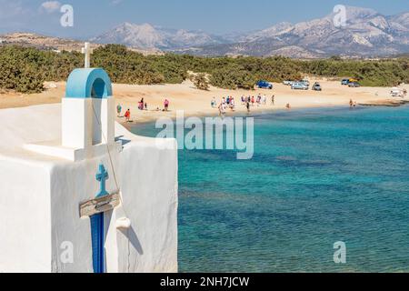 Alikò Kirche und Strand, Naxos Stockfoto