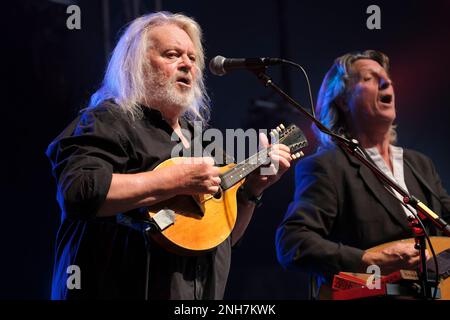 Handzeichen (Phil Beer, Steve Knightley) beim Wickham Festival, Hampshire, Großbritannien. 6. August 2022 Stockfoto