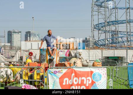 Biluna Luna Park in Bnei Brak, Israel, wurde für einen Zeitraum von zwei Wochen ein ultrareligiöser und koscherer Vergnügungspark errichtet. Der Park umfasst Einen Roller Stockfoto