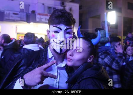 19. Februar 2023, Saviano, Kampanien/Neapel, Italien: Karneval der Provinz Saviano in Neapel. (Kreditbild: © Salvatore Esposito/Pacific Press via ZUMA Press Wire) NUR REDAKTIONELLE VERWENDUNG! Nicht für den kommerziellen GEBRAUCH! Stockfoto