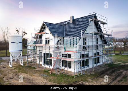 Baustelle eines Einfamilienhauses in Deutschland Stockfoto