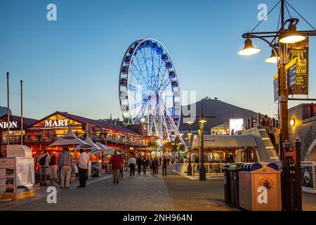 Victoria & Alfred Waterfront in der Abenddämmerung, Kapstadt, Westkap, Südafrika | Victoria & Alfred Waterfront in der Abenddämmerung, Kapstadt, Westkap, Stockfoto