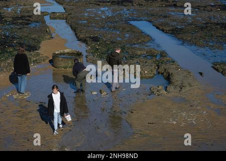 Familienfelsen am Margate Beach, kent im Winter Stockfoto