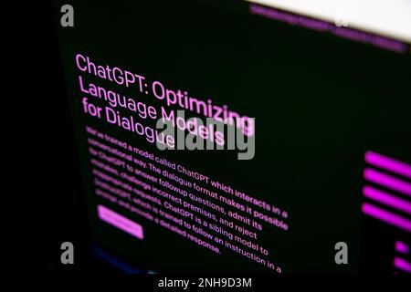 Italien. 21. Februar 2023. Die ChatGPT-Website, die auf einem Laptop-Bildschirm angezeigt wird, ist in diesem Abbildungsfoto zu sehen, das am 21 2023. Februar in Mailand (Italien) aufgenommen wurde (Kreditbild: © Mairo Cinquetti/SOPA Images via ZUMA Press Wire). Nicht für den kommerziellen GEBRAUCH! Stockfoto