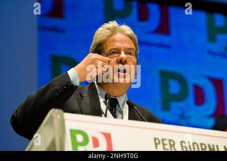 Paolo Gentiloni, nationale Treffen Partito Democratico, Busto Arsizio, Italien Stockfoto