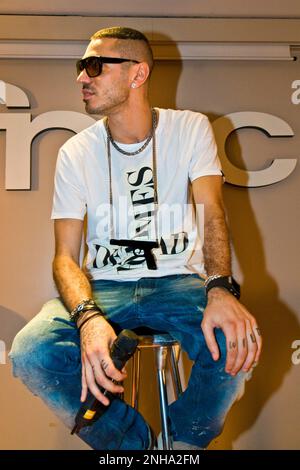 Italienischen Rapper Marracash, FNAC Mailand (13.07.2010) Stockfoto