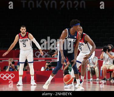 7. AUGUST 2021: Frank Ntilikina von Frankreich im Männer-Basketballfinale zwischen den USA und Frankreich bei den Olympischen Spielen 2020 in Tokio (Foto: Mickael Chavet/RX) Stockfoto