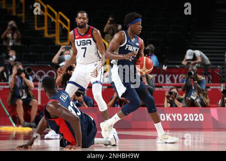 7. AUGUST 2021: Frank Ntilikina von Frankreich im Goldmedaillenspiel für Herren bei den Olympischen Spielen 2020 in Tokio (Foto: Mickael Chavet/RX) Stockfoto