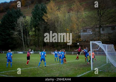 Abertillery, Wales, 13. November 2021. Ardal Leagues South East treffen Abertillery Bluebirds und Goytre AFC. Kredit: Will Cheshire Stockfoto