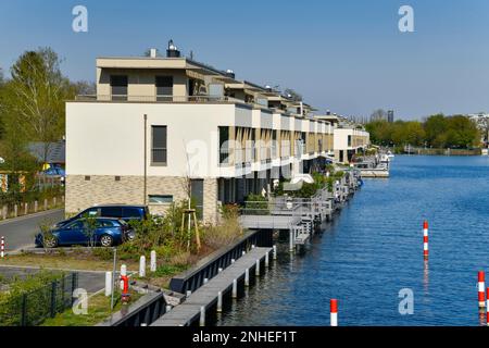 Neue Gebäude, Hafen von Tegel, Humboldt Island, Tegel Island, Reinickendorf, Berlin, Deutschland Stockfoto
