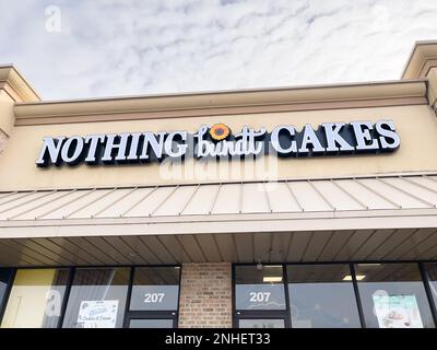 Nothing Bundt Cakes ist eine nordamerikanische Bäckerei, die sich auf Bundlets, Bundtinis und Bundt Cakes spezialisiert hat. Stockfoto