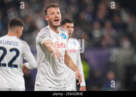 FRANKFURT, DEUTSCHLAND - FEBRUAR 21: Amir Rrahmani von SSC Napoli während der UEFA Champions League-Runde von 16. Leg 1 Spiel zwischen Eintracht Frankfurt und SSC Neapel im Frankfurter Stadion am 21. Februar 2023 in Frankfurt (Foto von Rene Nijhuis/Orange Pictures) Guthaben: Orange Pics BV/Alamy Live News Stockfoto