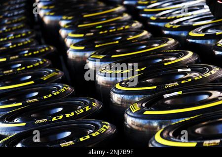 Sakhir, Bahrain. 22. Februar 2023 Pirelli-Reifen. Formula One Testing, Preparations, Mittwoch, 22. Februar 2023. Sakhir, Bahrain. Stockfoto