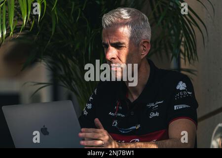 Alessandro Alunni Bravi (ITA) Alfa Romeo F1 Team Managing Director und Team Representative. 22.02.2023. Formula 1 Testing, Sakhir, Bahrain, Preparations. Das Foto sollte wie folgt lauten: XPB/Press Association Images. Stockfoto