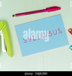 Inspiration mit Zeichen Syllabus. Wort für eine Zusammenfassung eines Diskurses, einer Abhandlung oder von Prüfungserfordernissen Stockfoto