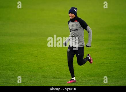 Barcelonas Raphinha während eines Trainings in Old Trafford, Manchester. Bilddatum: Mittwoch, 22. Februar 2023. Stockfoto