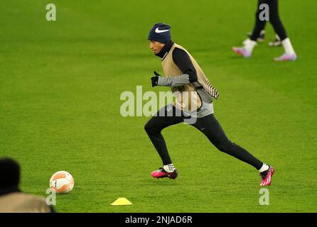 Barcelonas Raphinha während eines Trainings in Old Trafford, Manchester. Bilddatum: Mittwoch, 22. Februar 2023. Stockfoto