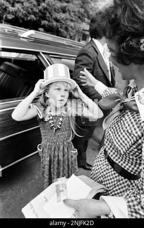 4. Juli 1976 - Westville, Georgia - 1976 - Demokratischer Präsidentschaftskandidat Jimmy Carter und seine Familie kämpften in Westville, Georgia, anlässlich der amerikanischen Zweihundertjahrfeier. Stockfoto