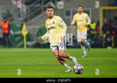 Otavio (FC Porto) während des Fußballspiels der UEFA Champions League zwischen dem FC Internazionale und dem FC Porto am 22. Februar 2023 im Giuseppe Meazza Stadion in Mailand, Italien. Foto: Luca Rossini/E-Mage Stockfoto