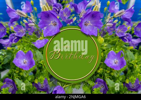 Postkarte, Internetbanner, flach liegend mit einem Geburtstagsgruß, mit der Inschrift - alles gute zum Geburtstag, Stockfoto