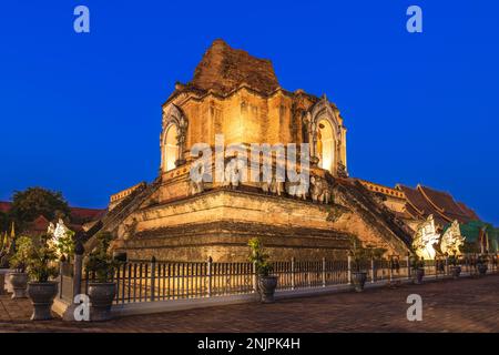 Chedi Luang Stupa im historischen Zentrum von Chiang Mai, Thailand Stockfoto