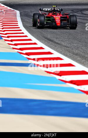 Sakhir, Bahrain. 23. Februar 2023 Carlos Sainz Jr (E) Ferrari SF-23. Formula One Testing, Day One, Donnerstag, 23. Februar 2023. Sakhir, Bahrain. Stockfoto