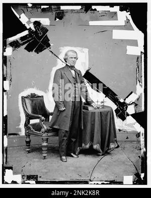 Porträt von Präsident Andrew Johnson, 17. Präsident der Vereinigten Staaten, stehend, aus der Library of Congress Brady-Handy Collection. Stockfoto