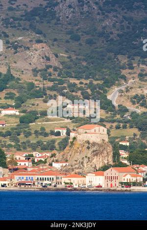 Petra op Lesbos; Petra auf Lesbos Stockfoto