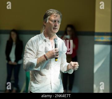 ERÖFFNUNG DES MOLITOR-SCHWIMMBADS IN PARIS SEBASTIEN BAZIN ACCOR VORSITZENDER IM SCHWIMMBAD Stockfoto