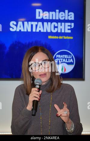 Die Tourismusministerin Daniela Garnero Santanchè in Rieti während eines Treffens in Monte Terminillo Stockfoto