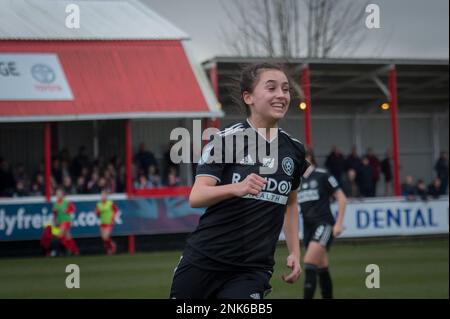 Stourbridge, England, 12. Dezember 2021. Vitality Women's FA Cup, dritte Runde, ordentliches Spiel zwischen Stourbridge Ladies und Sheffield United Women Stockfoto