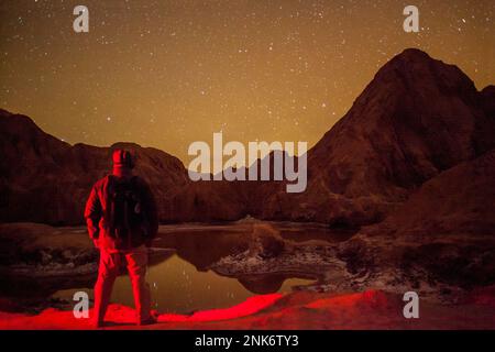 Der Himmel von Valle De La Muerte (Tal des Todes) in der Nähe von San Pedro de Atacama, Atacama-Wüste. Region de Antofagasta. Chile Stockfoto