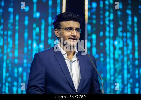 Dhaka, Bangladesch. 23. Februar 2023. Die indische Cricket-Legende Saurav Ganguly hält eine Rede während des großen Startprogramms des Dhaka North City Corporation Mayor Cup 2023 als Hauptgast. Saurav Ganguly, allgemein bekannt als Dada, besuchte Dhaka als Hauptgast, den ehemaligen indischen Kapitän und Kontrollausschuss für Cricket in Indien, um an dem großartigen Startprogramm des Dhaka North City Corporation Mayor Cup 2023 teilzunehmen. Kredit: SOPA Images Limited/Alamy Live News Stockfoto