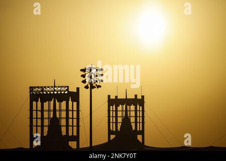 Bahrain Circuit Ambiance während der Formel 1 Armco Vorsaison-Tests 2023 der FIA Formel-1-Weltmeisterschaft 2023 vom 23. Bis 25. Februar 2023 auf der Bahrain International Circuit in Sakhir, Bahrain - Foto: Xavi Bonilla / DPPI/LiveMedia Stockfoto