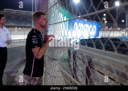 WOLFF Toto (aut), Teamleiter und CEO des Mercedes AMG F1 Teams, Portrait SCHUMACHER Mick (ger), Reserve Driver des Mercedes AMG F1 Teams, Portrait während der Formel-1-Armco-Vorsaison-Tests 2023 der FIA Formel-1-Weltmeisterschaft 2023 vom 23. Bis 25. Februar, 2023 auf der Bahrain International Circuit in Sakhir, Bahrain – Foto-DPPI Stockfoto