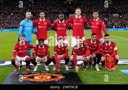 Manchester, England, 23. Februar 2023. Hintere Reihe von links: David De Gea, Raphael Varane, Aaron Wan-Bissaka, Wout Weghorst, Casemiro. Erste Reihe Lisandro Martinez, Fred, Jadon Sancho, Luke Shaw, Marcus Rashford und Bruno Fernandes von Manchester United während des Spiels der UEFA Europa League in Old Trafford, Manchester. Das Bild sollte lauten: Andrew Yates/Sportimage Stockfoto