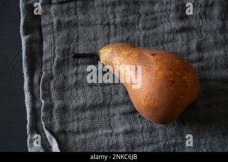 Eine Konferenz, Herbst- und Winterküchentuch mit Birne Stockfoto