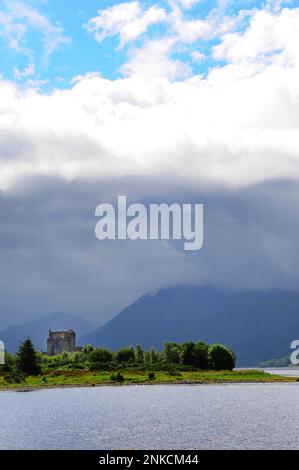 Eileen Donan Castle von Clan Macrae, Loch Duich, bei Dornie, Scottish Highlands, Schottland, Vereinigtes Königreich Stockfoto