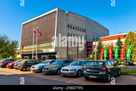 Warschau, Polen - 10. Juni 2022: Konzertsaal des Polnischen Rundfunks Studio Koncertowe Polskiego Radia von Witold Lutoslawski in der Modzelewskiego Straße in Mo Stockfoto