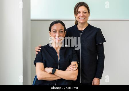 Arzte in der Medizinischen Klinik Stockfoto
