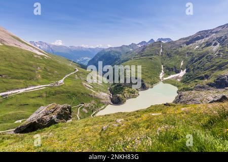 Österreich, Kärnten, Blick auf das Margaritze Reservoir entlang der Hochalpenstraße Grossglockner Stockfoto