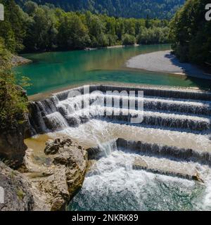 Wasserfall bei Lech, Füssen, Allgäu-Alpen, Allgäu, Bayern, Deutschland, Europa Stockfoto