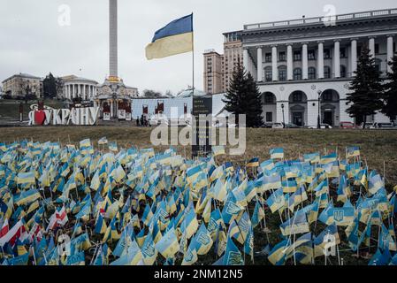 Ukraine / Kiew - 24/2/2023 - Adrien Vautier / Le Pictorium - Krieg in der Ukraine - 1 Jahr - 24/2/2023 - Ukraine / Kiew - Maridan-Platz am 24. Februar 2023, ein Jahr auf den Tag nach der russischen Invasion in der Ukraine. KEIN RUSSLAND Stockfoto